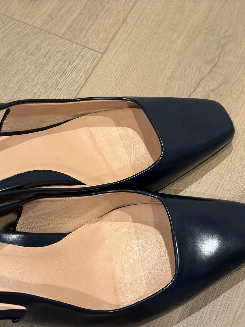 INEZ Coco in Midnight Abrasivato Size 9 Leather Slingback Heel Navy Blue Chic